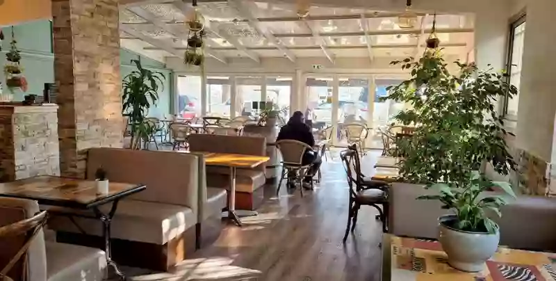 Brasserie Oliveri - Restaurant Villeneuve-Loubet - Restaurant Villeneuve-Loubet centre